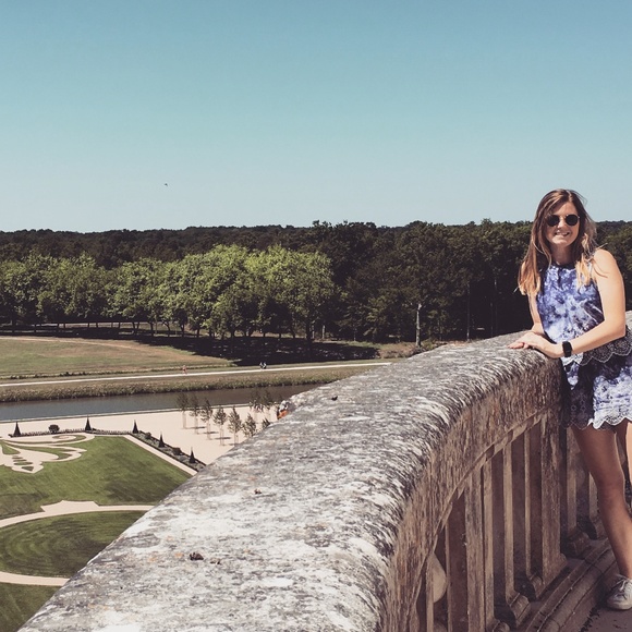 Meet your Posher, Mary - Picture 1 of 1